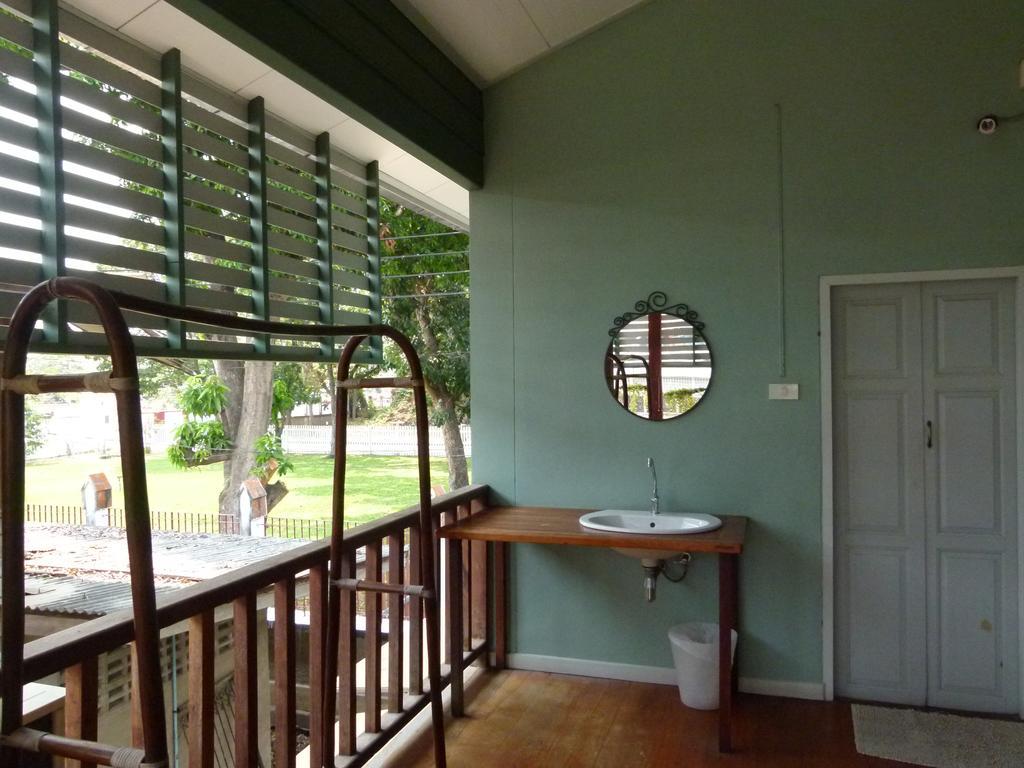 Bed and Breakfast Ban Boonchu Phra Nakhon Si Ayutthaya Zewnętrze zdjęcie